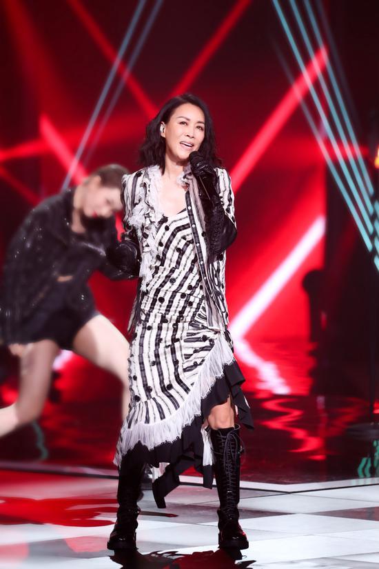 那英新歌，學(xué)習之旅的自信旋律，變化中的成就與旋律