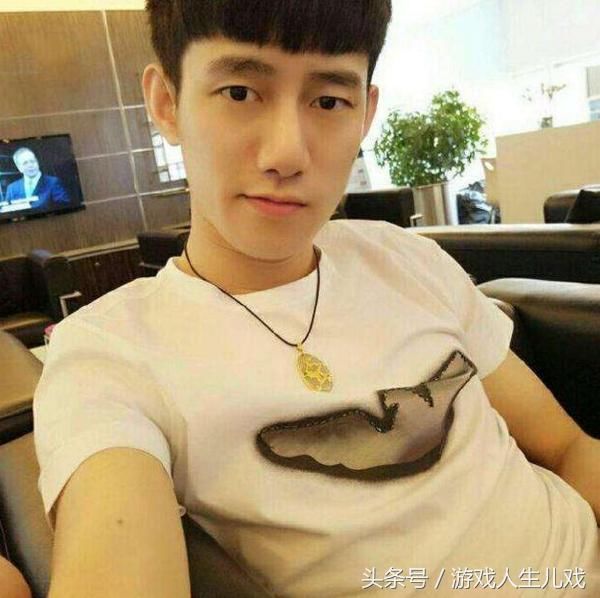 阿哲最新動(dòng)態(tài)揭秘，探索前沿，潮流引領(lǐng)者