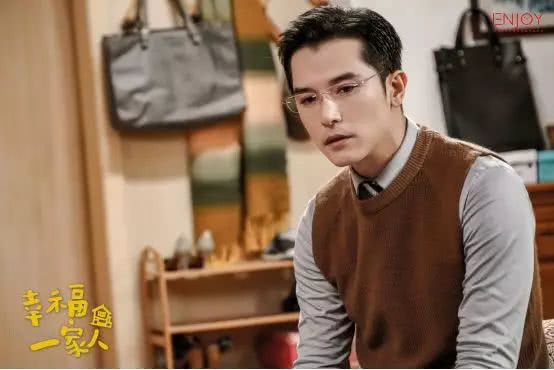 邱澤最新采訪(fǎng)揭秘高科技產(chǎn)品魅力，引領(lǐng)未來(lái)生活新潮流