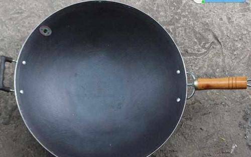 最新鐵鍋菜品制作指南，步驟詳解與美食探索