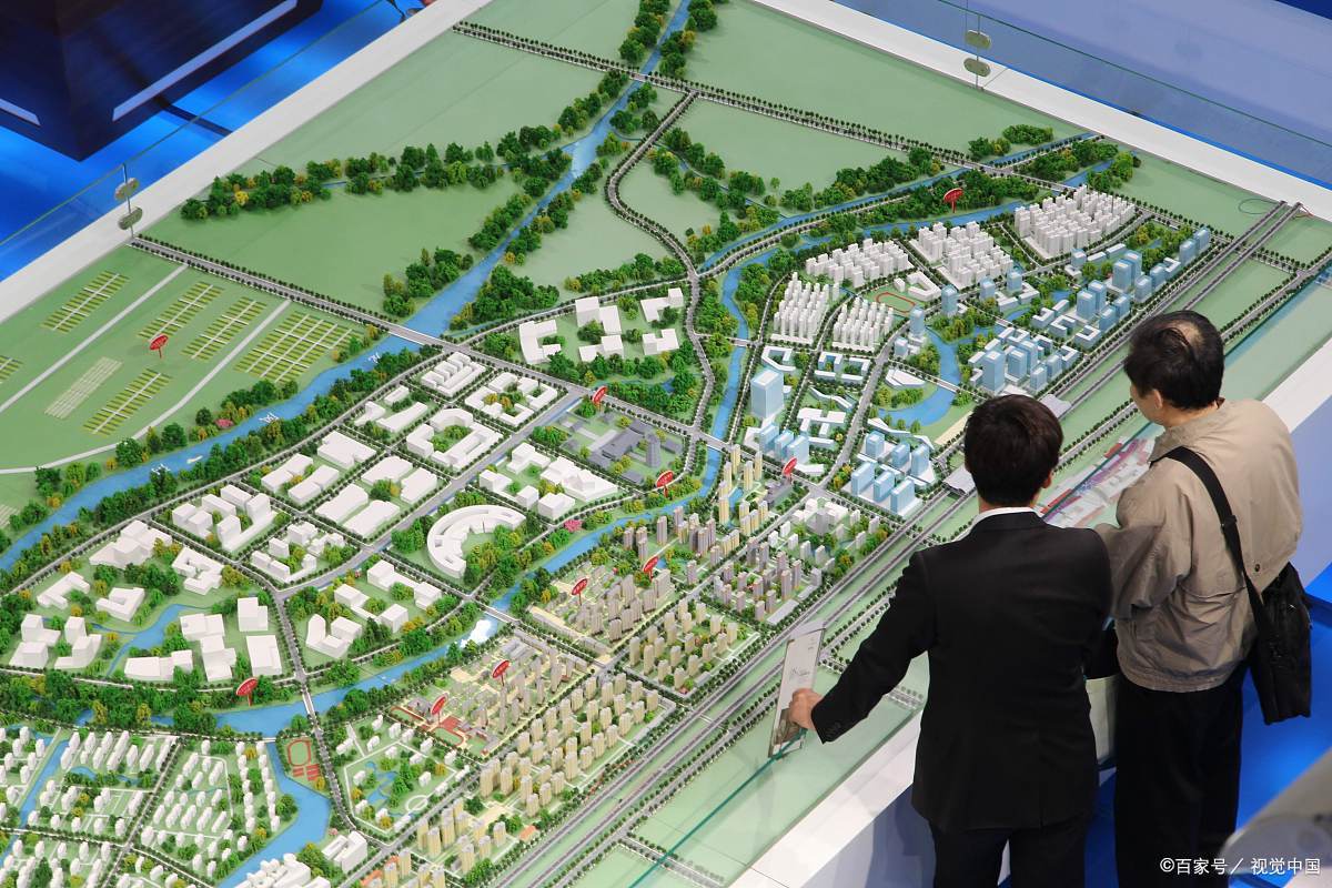 明覺(jué)2024最新規劃，家的溫馨與友情紐帶，未來(lái)生活的奇妙展望