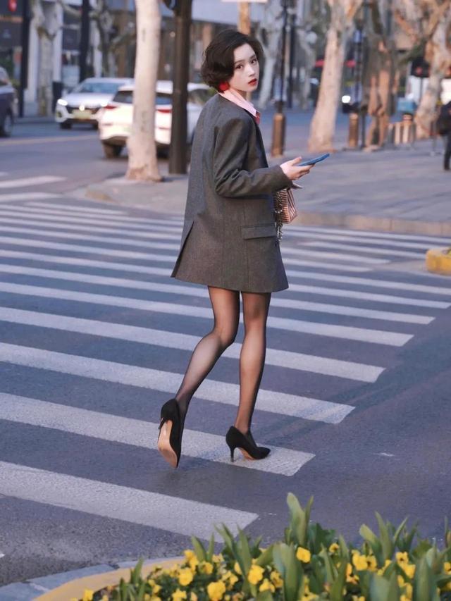 警惕非法色情內容，遠離辣文絲襪誘惑，尋找健康娛樂(lè )方式