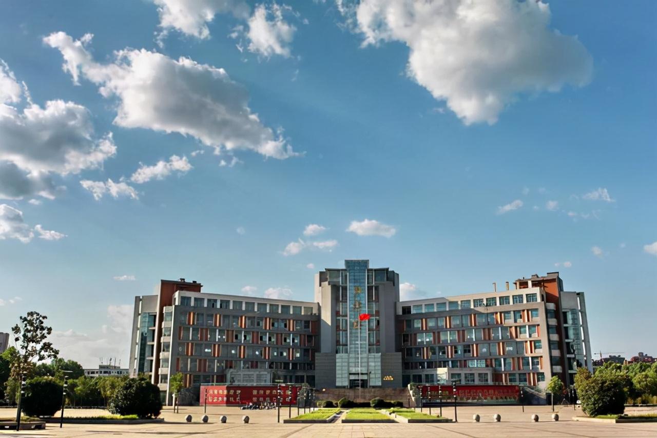 河南高校發(fā)展砥礪前行，開(kāi)啟成就夢(mèng)想新篇章