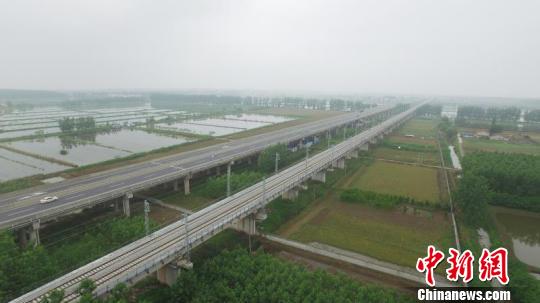 岳陽(yáng)蒙華鐵路進(jìn)港支線(xiàn)最新動(dòng)態(tài)，串聯(lián)起美好回憶的鐵路進(jìn)展更新