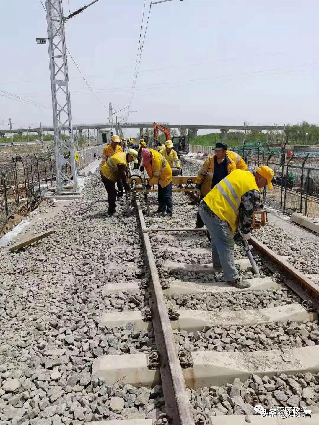 運動(dòng)場(chǎng)館燈具 第242頁(yè)