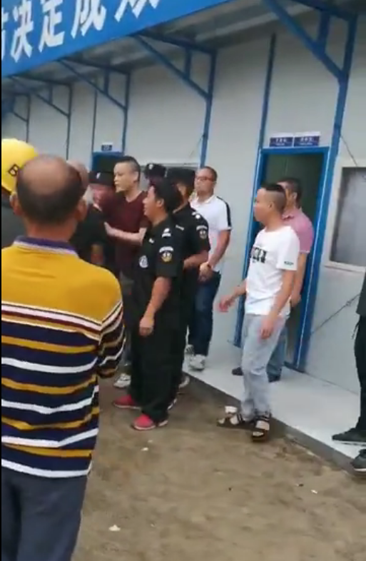 成都工地打人事件最新進(jìn)展，意外友情之旅的背后揭秘