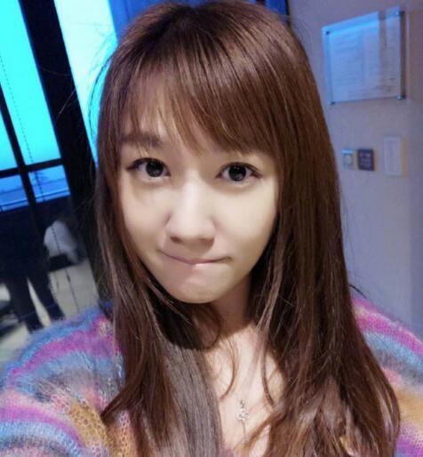 小蒼最新直播，探秘小巷獨特風(fēng)味小店之旅