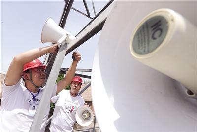 大喇叭廣播，小巷深處的獨特音符與隱藏的特色小店揭秘