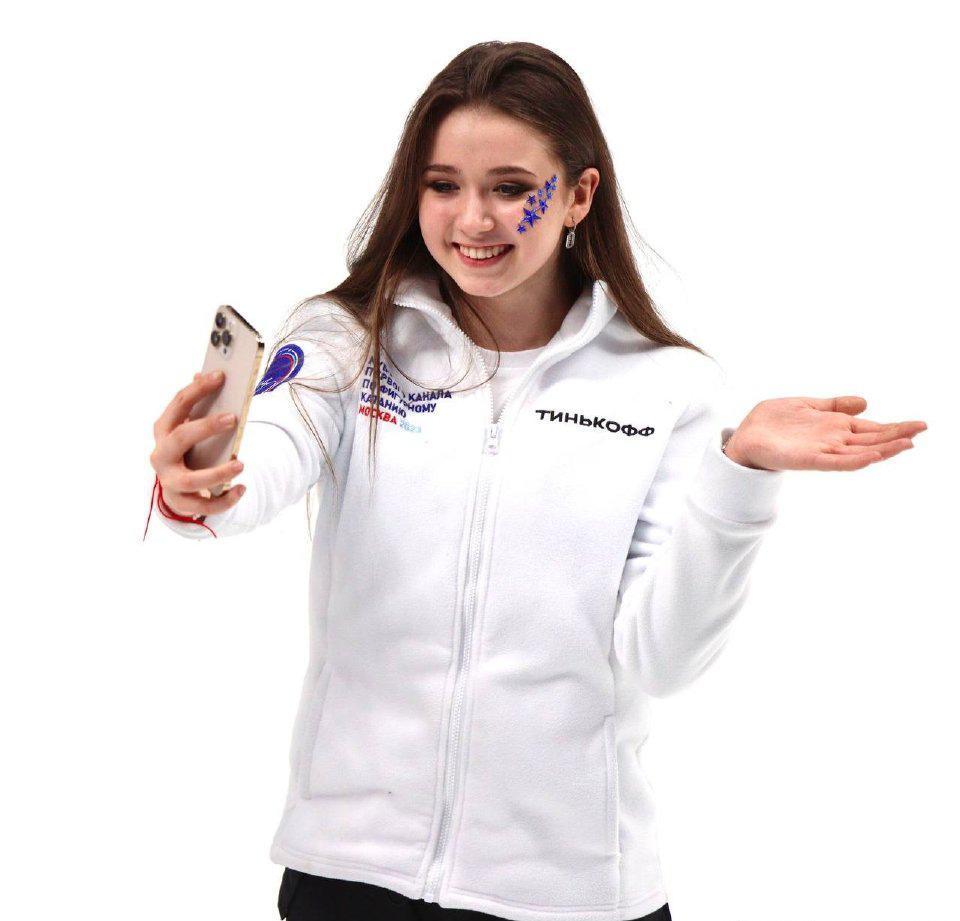 K最新主播帶你領(lǐng)略科技魅力，全新高科技產(chǎn)品震撼亮相！