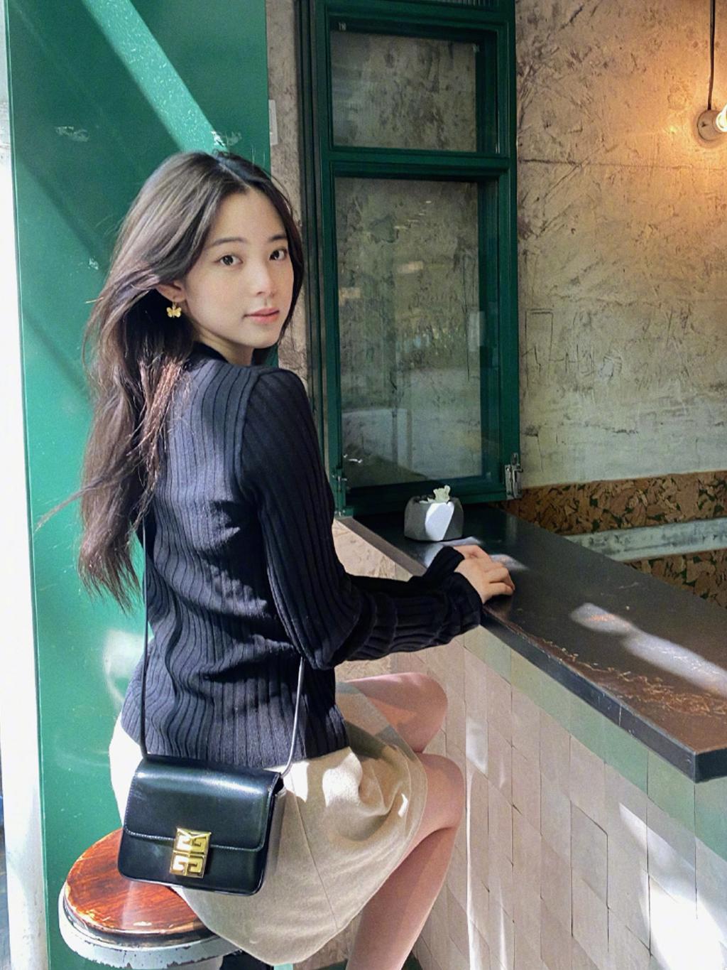 引領(lǐng)時(shí)尚變革先鋒，最新版型重磅登場(chǎng)