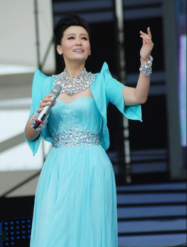 譚晶的最新,譚晶的最新動(dòng)態(tài)，音樂(lè )旅程的新篇章