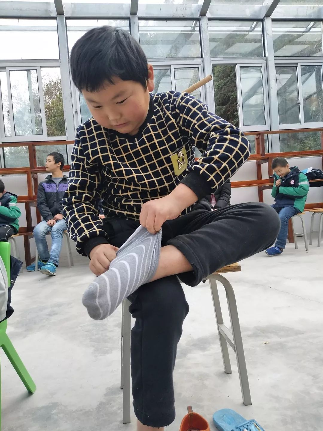 穿襪子比賽，心靈與自然的競技之旅