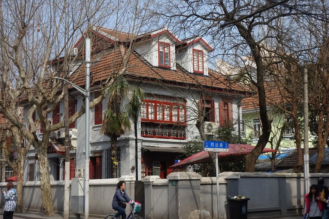 上海最新潮流心臟地帶，探索未來(lái)趨勢的必游之地