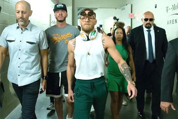 麥格雷戈最新賽事集錦，體育盛宴的激情瞬間！