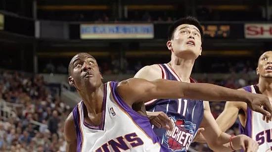 娛樂(lè )圈明星的職業(yè)與生存狀態(tài)，明星有飯背后的真實(shí)觀(guān)察