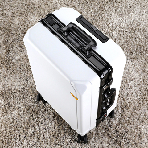 神秘寶藏揭秘，最新箱子現身小巷深處