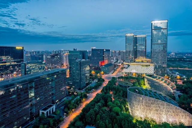 天府新區視高新項目，家的溫馨與友情的綻放地