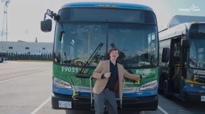 探索隱藏小店，最新快車(chē)帶你領(lǐng)略小巷深處的獨特風(fēng)味