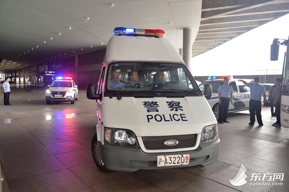 最新小額詐騙動(dòng)態(tài)揭秘，小巷深處的神秘特色小店警惕詐騙風(fēng)險