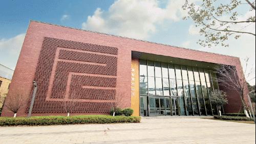 鄂鋼最新動(dòng)態(tài)，鋼鐵巨人的日常溫情與關(guān)懷