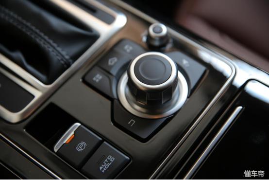 FCW資訊更新，家庭歡聚的日常趣事回顧