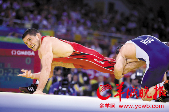 奧運摔跤比賽當場(chǎng)射，全程步驟指南與精彩瞬間回顧