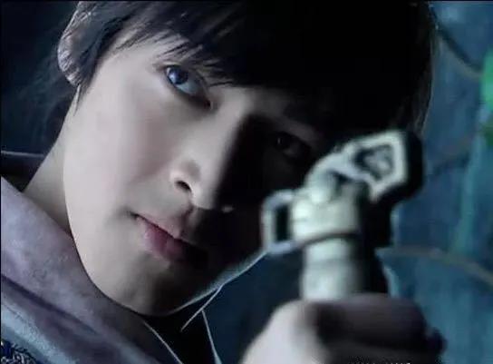 劉昊然演繹的電視劇科技新體驗，前沿科技演繹無(wú)限可能