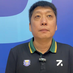 岳鵬飛，時(shí)代之光，影壇新星閃耀之路