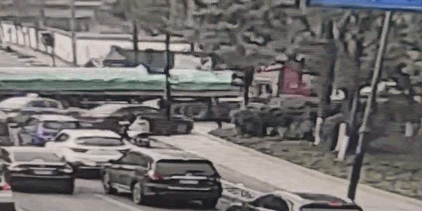 AE最新版本發(fā)布，變化的力量與自信的源泉