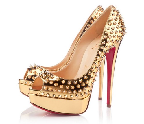 最新鞋業(yè)加盟資訊大揭秘，加盟趨勢、熱門(mén)品牌一網(wǎng)打盡！