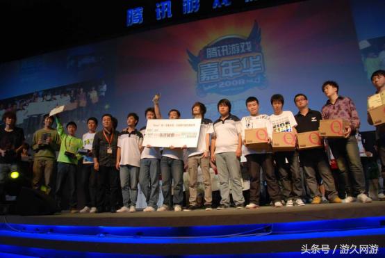 重溫經(jīng)典瞬間，回顧CF白鯊在2009年的比賽風(fēng)采