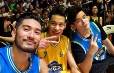 五個(gè)字的女明星，娛樂(lè )圈的璀璨之星聚焦