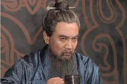 曹操演員揭秘，日常趣事分享與角色背后的故事