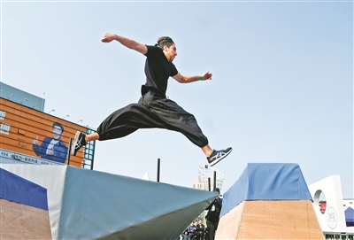 極限運動(dòng)比賽，巷弄深處的競技與挑戰小店探秘