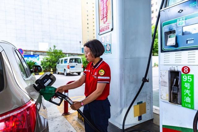 廣安汽油價(jià)格變化中的學(xué)習之路，自信與成就感的源泉