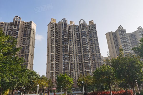 南沙保利城房?jì)r(jià)動(dòng)態(tài)，時(shí)代印記下的走勢與最新報價(jià)