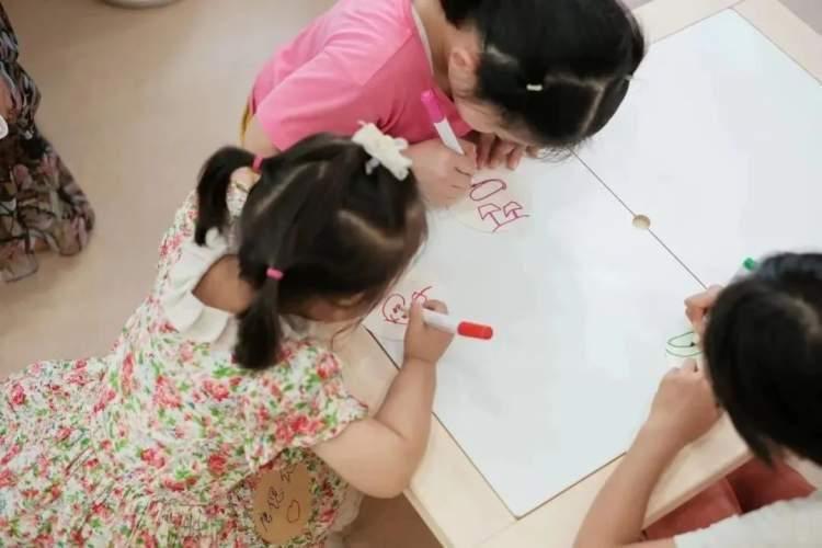 娃娃屋游戲完整版最新探索，小巷隱藏寶藏與未知游戲樂(lè )園的冒險之旅