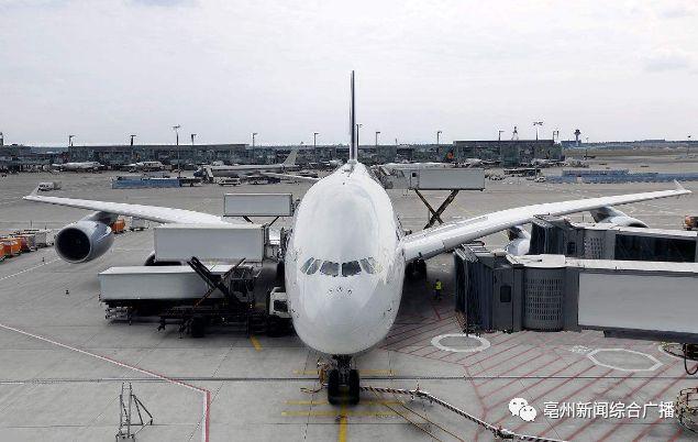 亳州機場(chǎng)最新動(dòng)態(tài)，飛翔的奇遇與友情的紐帶