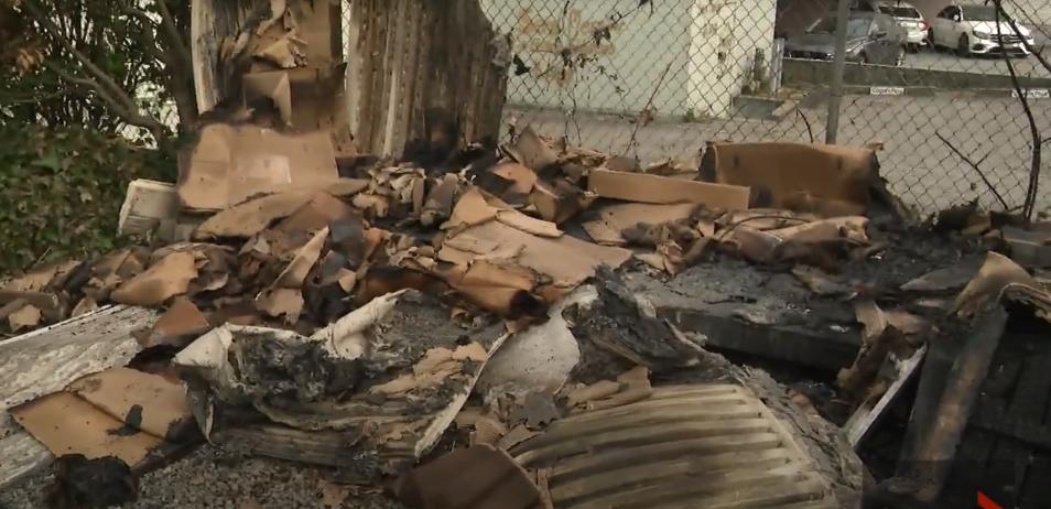 加拿大火災最新動(dòng)態(tài)，火焰中的溫情故事