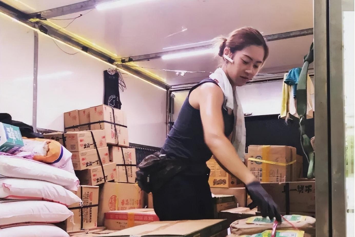 最新島國搬運工，時(shí)代產(chǎn)物還是爭議焦點(diǎn)？