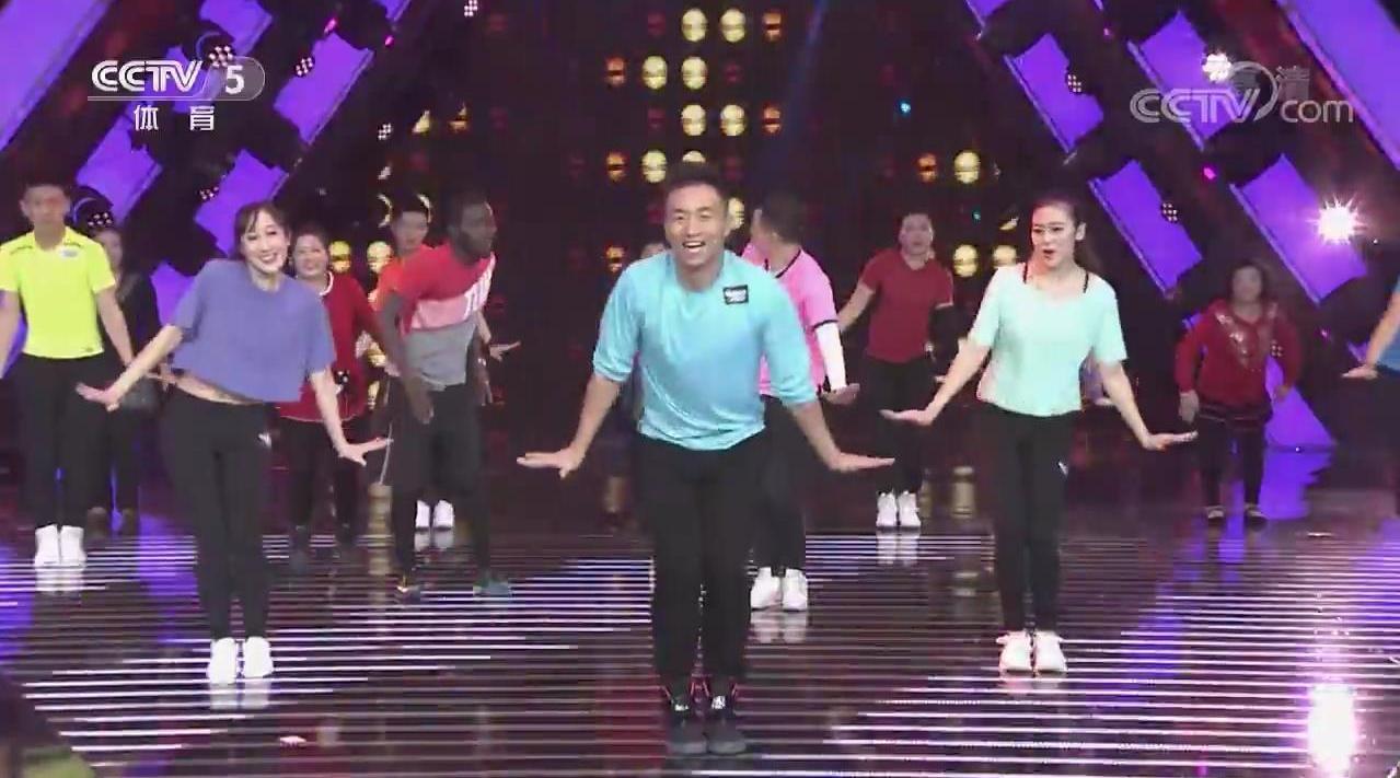 王廣成最新健身舞，小巷深處的舞動(dòng)魅力