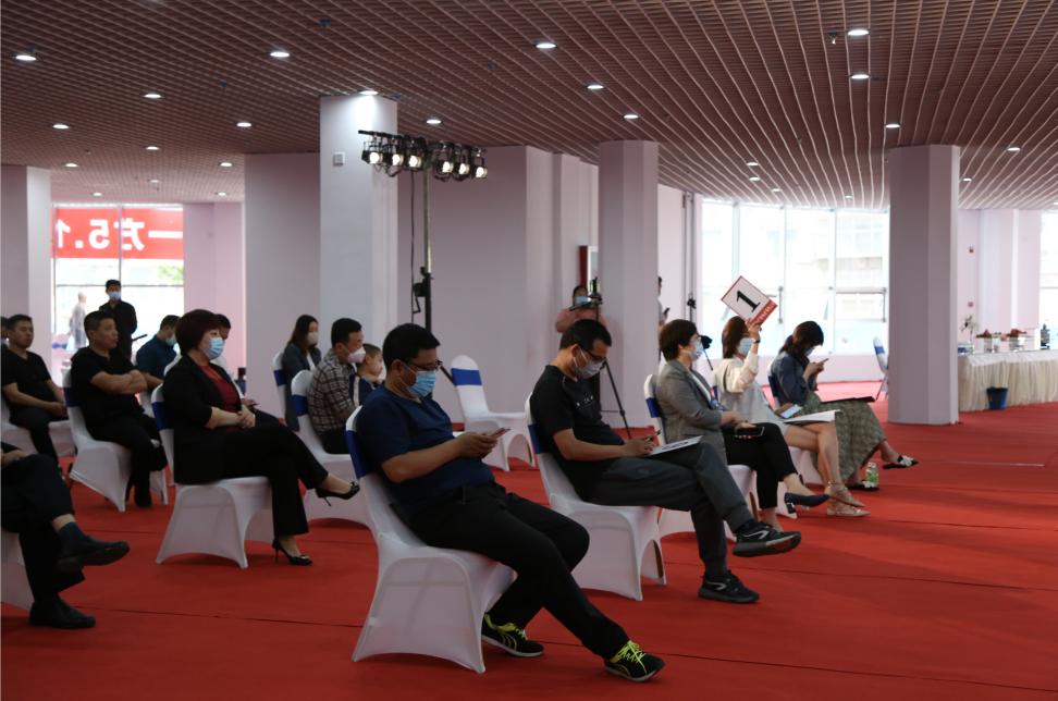 衡水拍賣(mài)最新動(dòng)態(tài)，科技盛宴重塑未來(lái)生活體驗