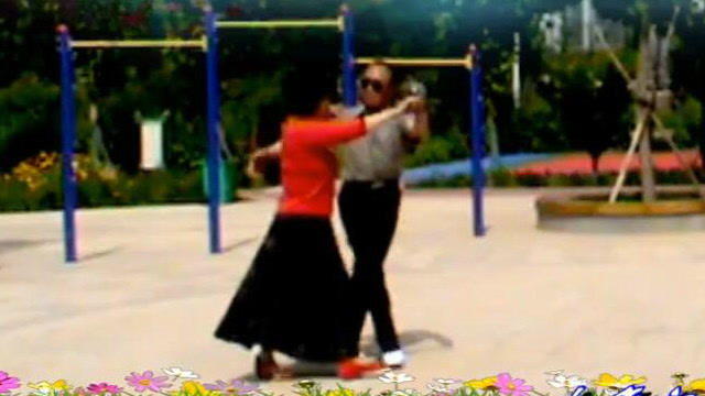 最新恰恰雙人舞對跳，舞動(dòng)中的溫情紐帶，展現雙人魅力風(fēng)采