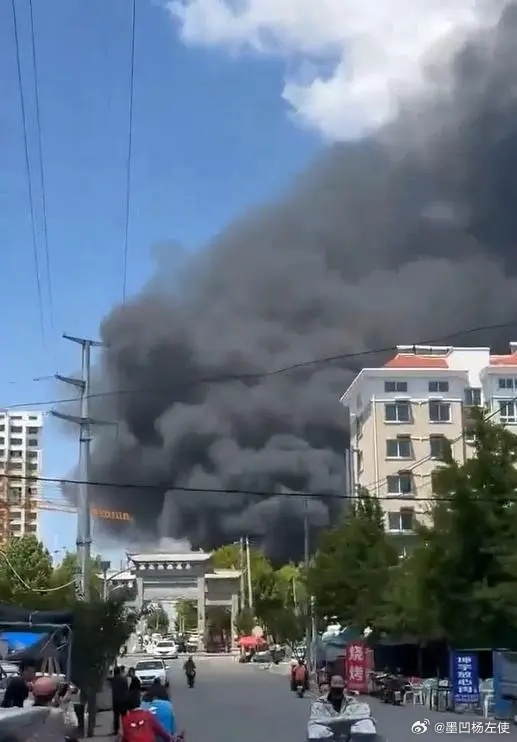 煙臺大火最新動(dòng)態(tài)，力量與希望的展現——變化中的自信與成就感