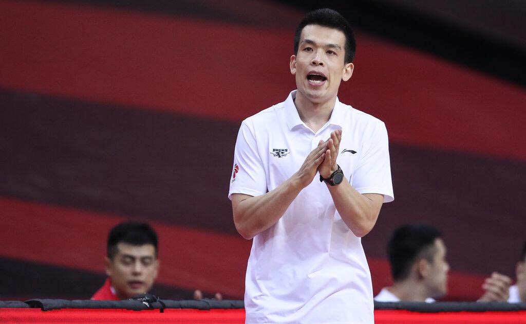 CBA北京隊最新動(dòng)態(tài)，籃球情懷、美食驚喜與小巷深處的秘密