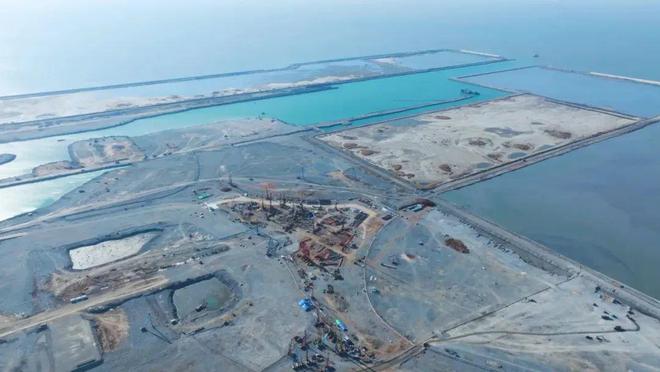 大連新機場(chǎng)建設進(jìn)展，砥礪前行，見(jiàn)證力量之變化