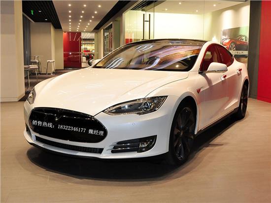 革新未來(lái)駕駛體驗，最新特斯拉款式亮相！