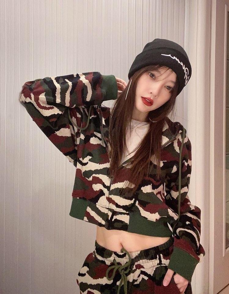 科技革命引領(lǐng)潮流，尖端產(chǎn)品介紹，我最新裝引領(lǐng)未來(lái)！