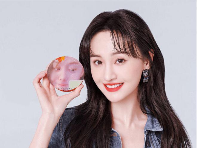 鄭爽2025最新動(dòng)態(tài)，蛻變之路，自信照亮未來(lái)成就展望