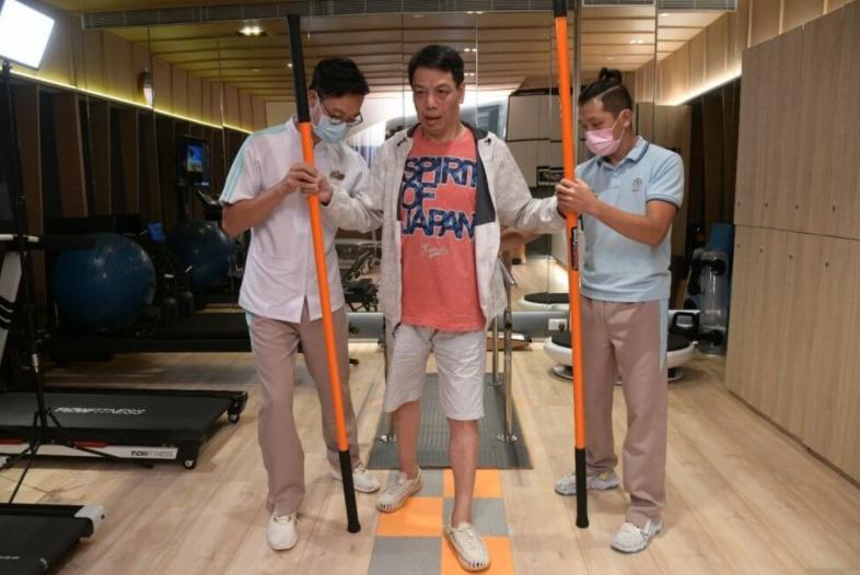 劉鑾雄最新病情消息，小巷美食瑰寶揭秘其健康狀況的背后故事